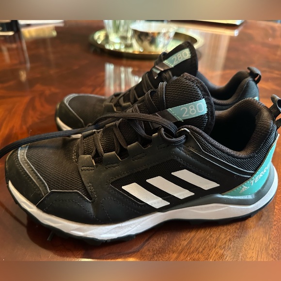 Adidas Terrex Trail Sneakers. Used. Very Good condition. Black & Turquoise sz 7 - Picture 3 of 6